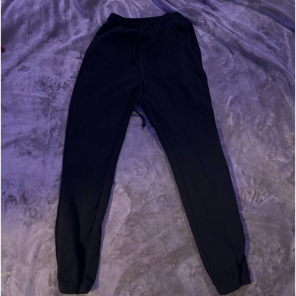 very soft black sweats🖤